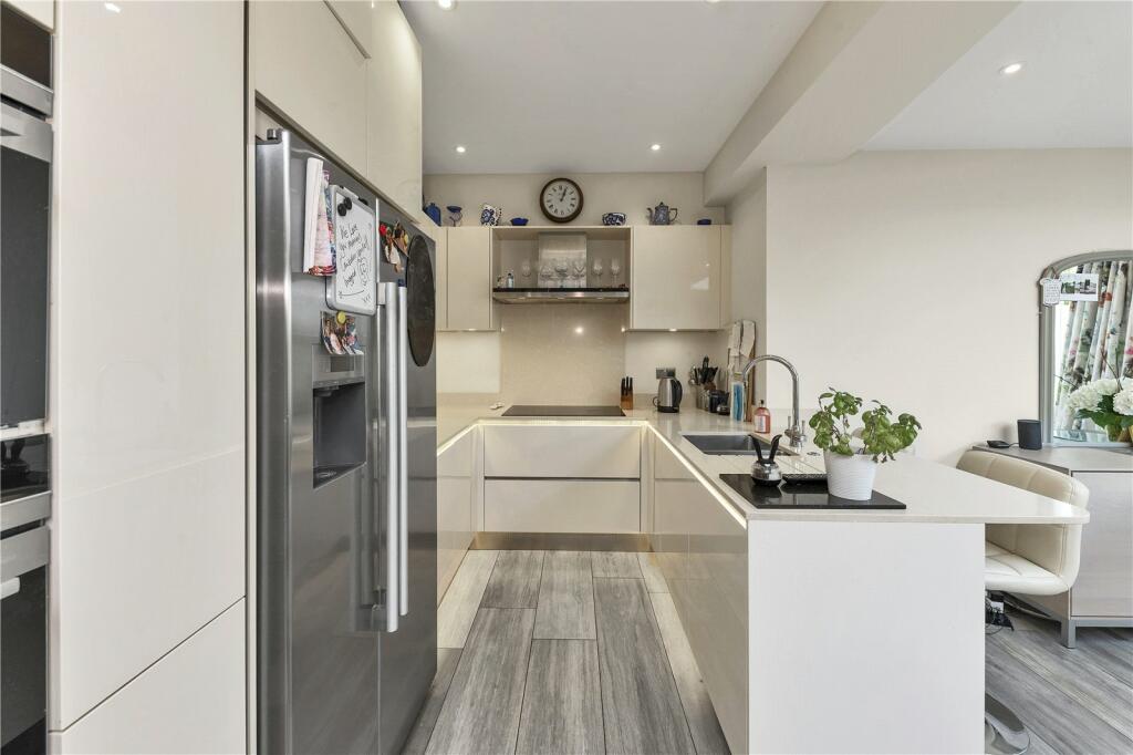 Additional image 5 of Orme Court, Essendon, Hertfordshire, AL9