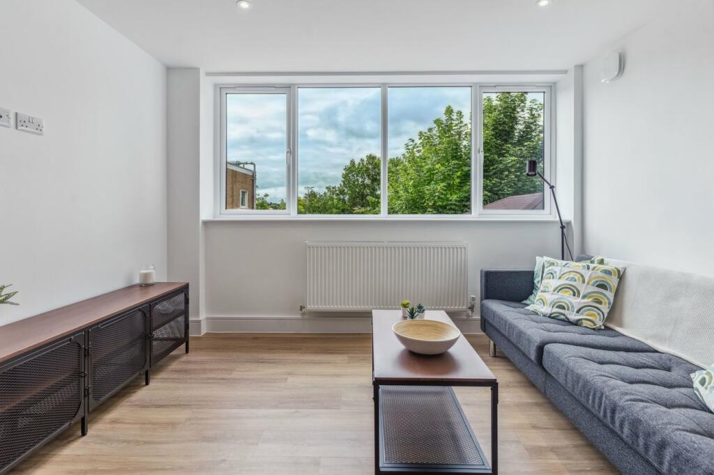 Additional image 11 of Vaughan Road, Harpenden, AL5