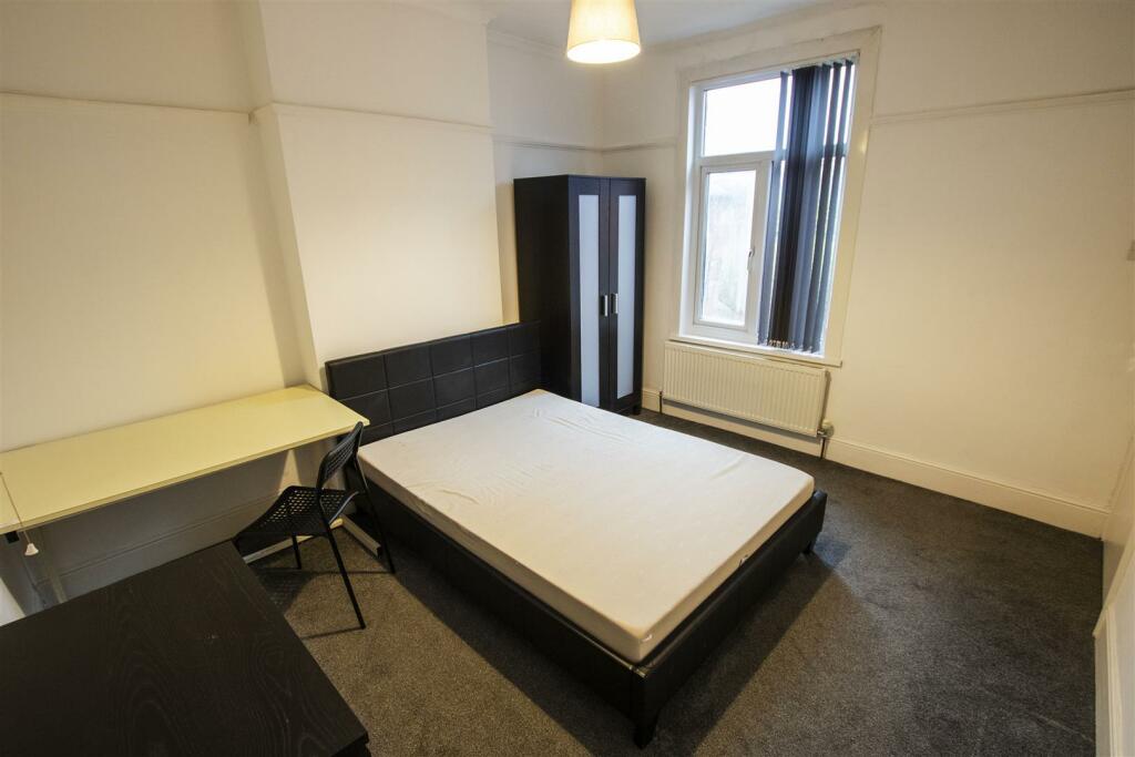 Additional image 7 of Warwards Lane, Birmingham