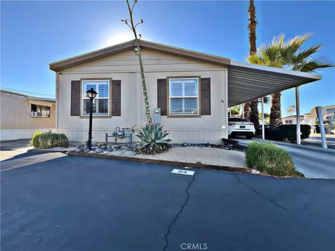 351 E 7th Space 54, San Jacinto, CA 92583