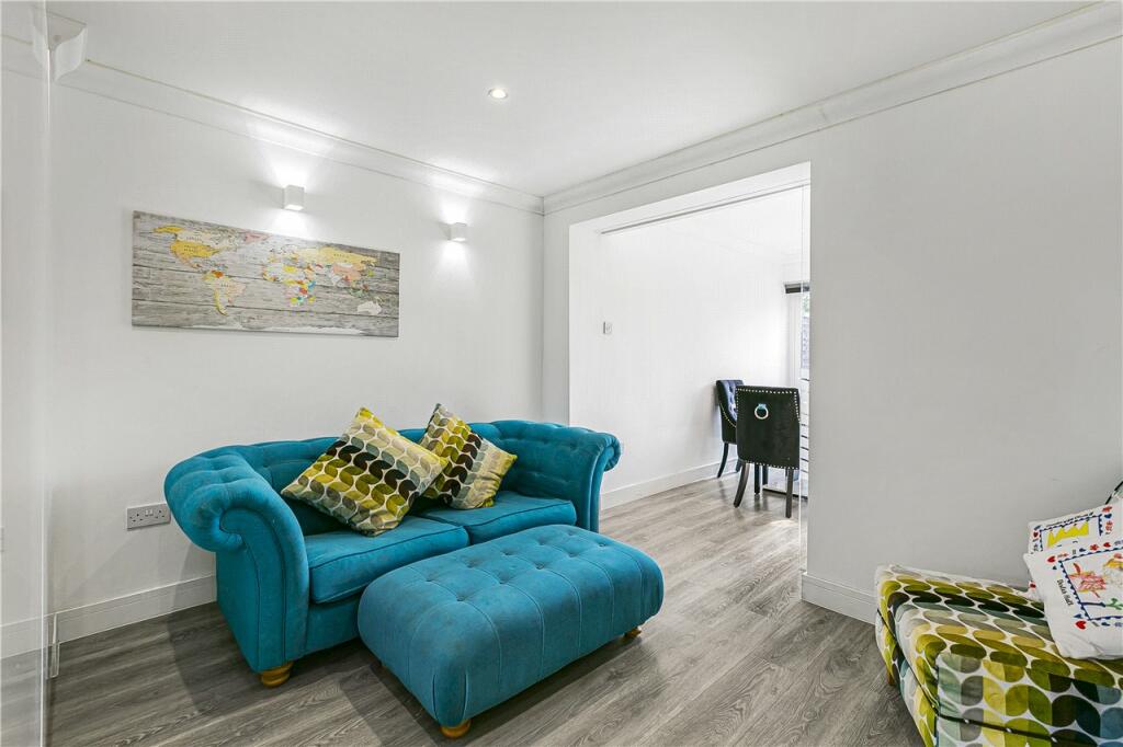 Additional image 4 of Becket Gardens, Welwyn, Hertfordshire, AL6