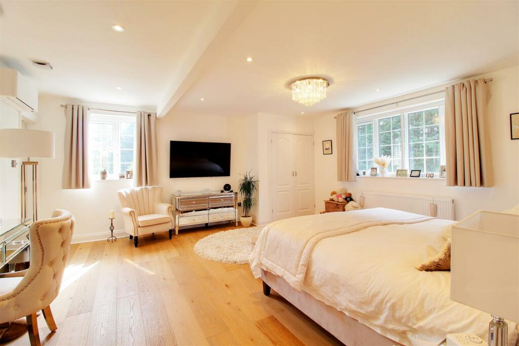 Additional image 13 of Dixons Hill Close, North Mymms