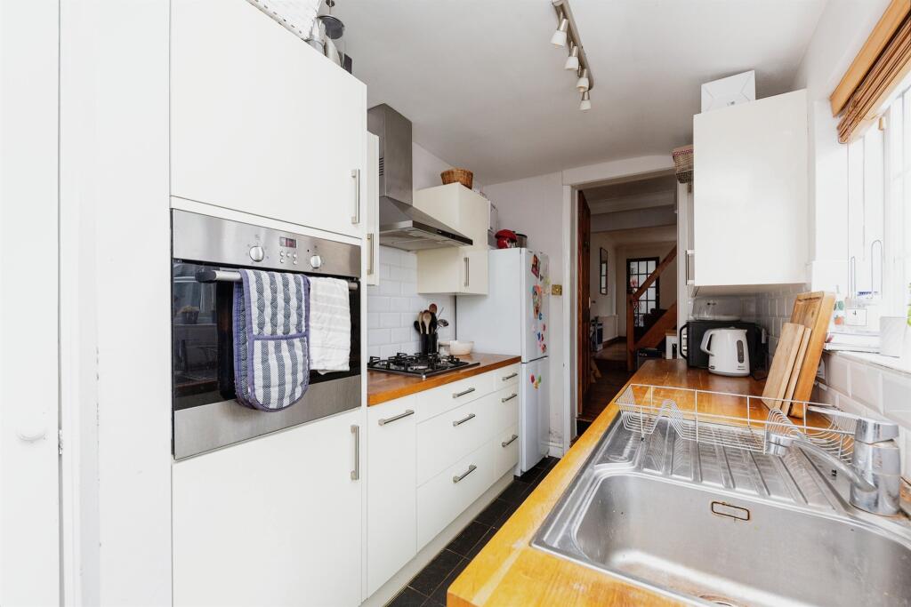 Additional image 7 of Salisbury Road, Batford, Harpenden