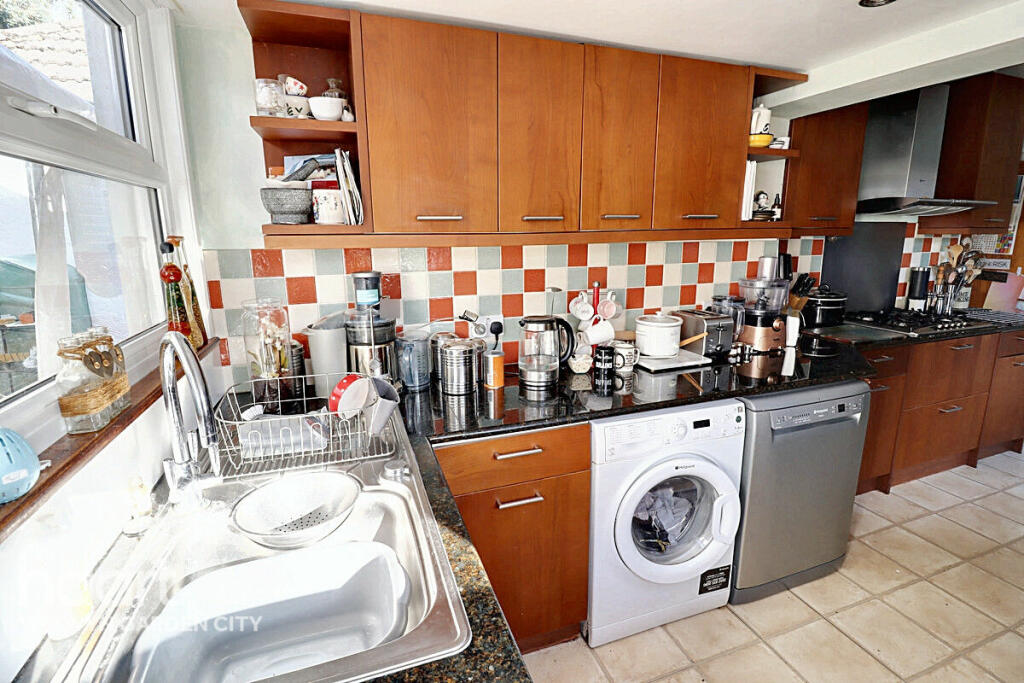 Additional image 13 of Mardley Avenue, Welwyn