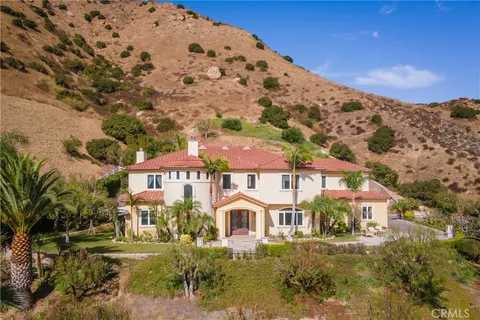 75 Coolwater Road, Bell Canyon, CA 91307