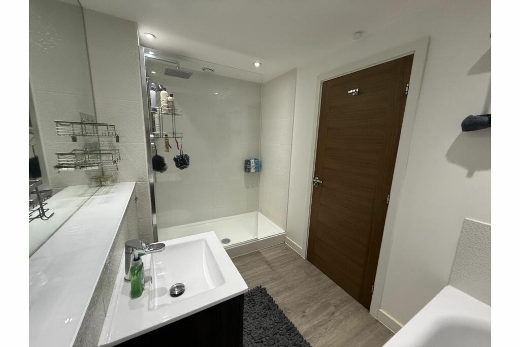 Additional image 11 of Mundells, Welwyn Garden City, AL7