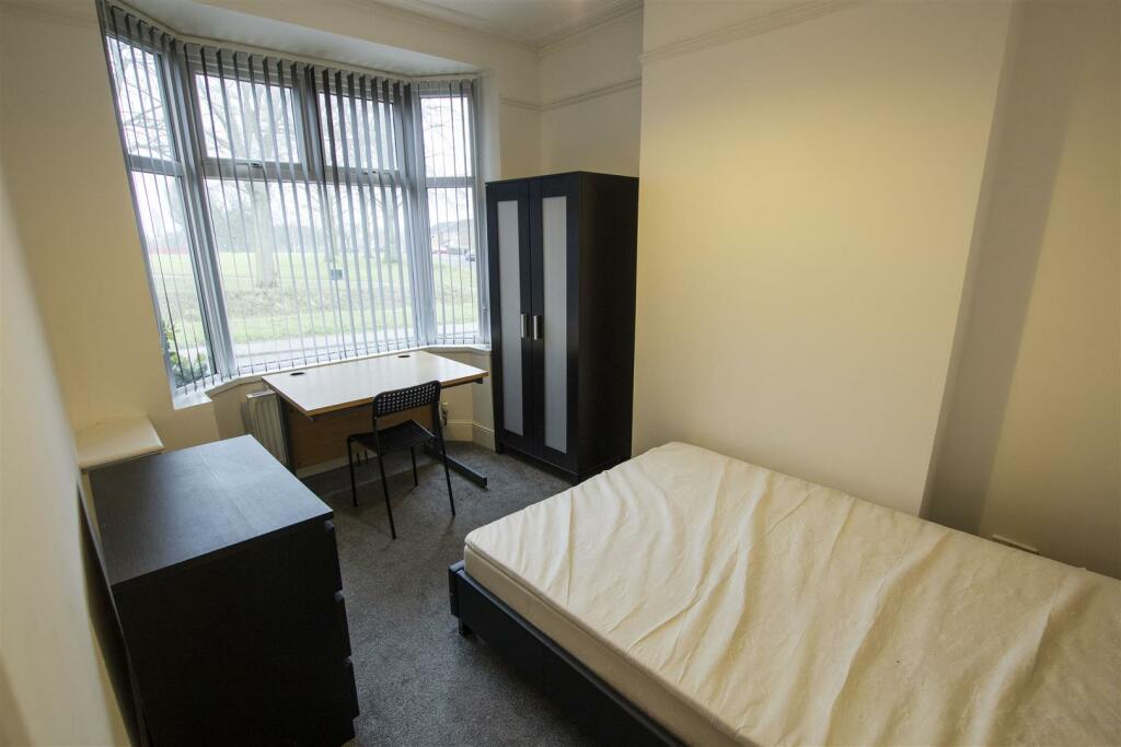 Additional image 9 of Warwards Lane, Birmingham