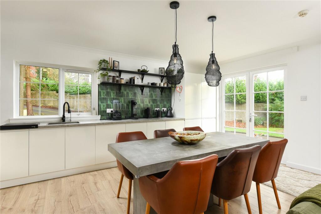 Additional image 9 of Garth Lodge, Inchgarth Road, Pitfodels, Cults, Aberdeen, AB15