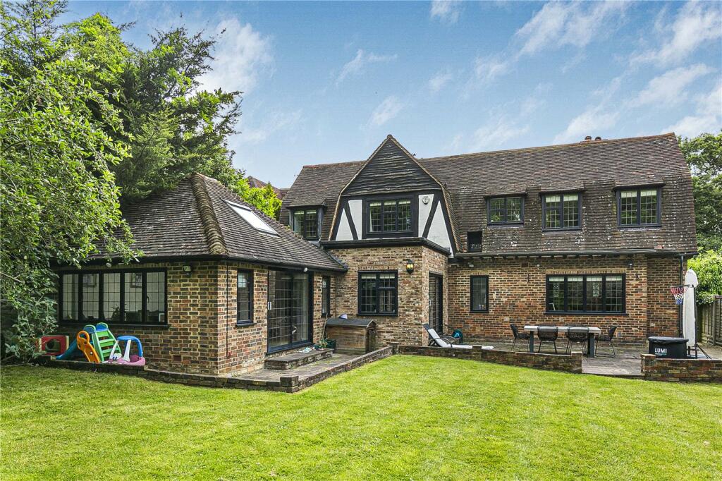 Additional image 19 of Kentish Lane, Brookmans Park, Hertfordshire, AL9