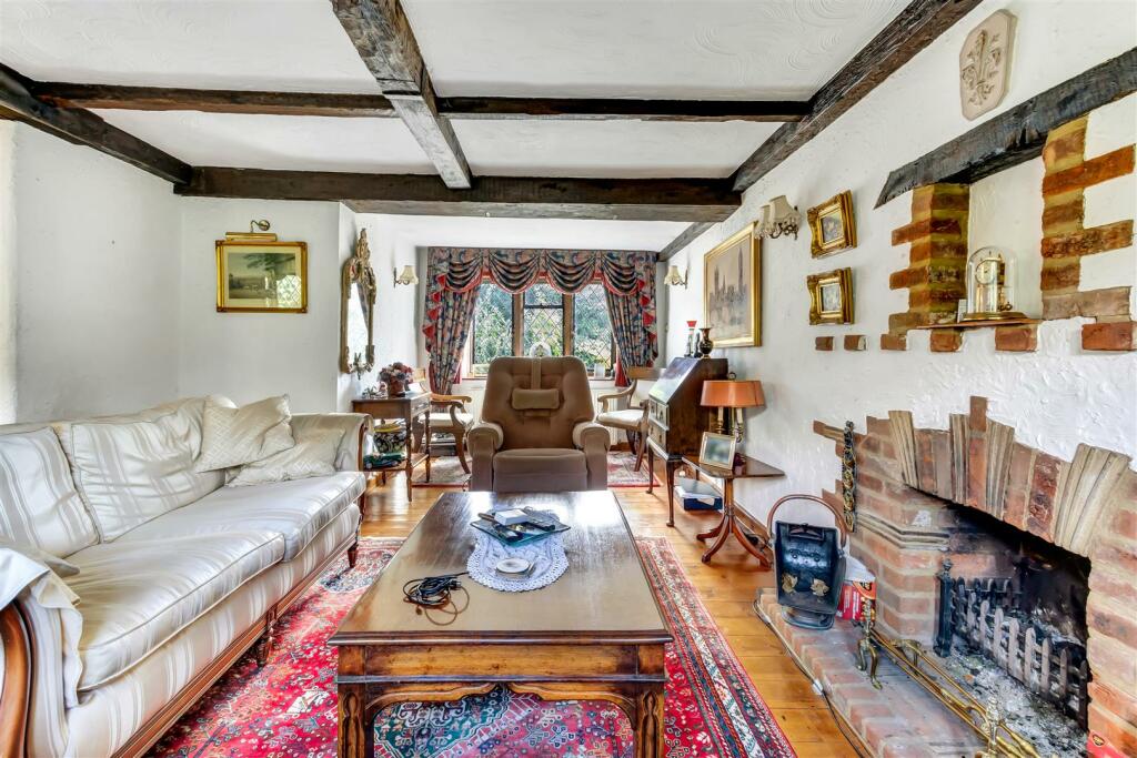 Additional image 3 of Great North Road, Brookmans Park