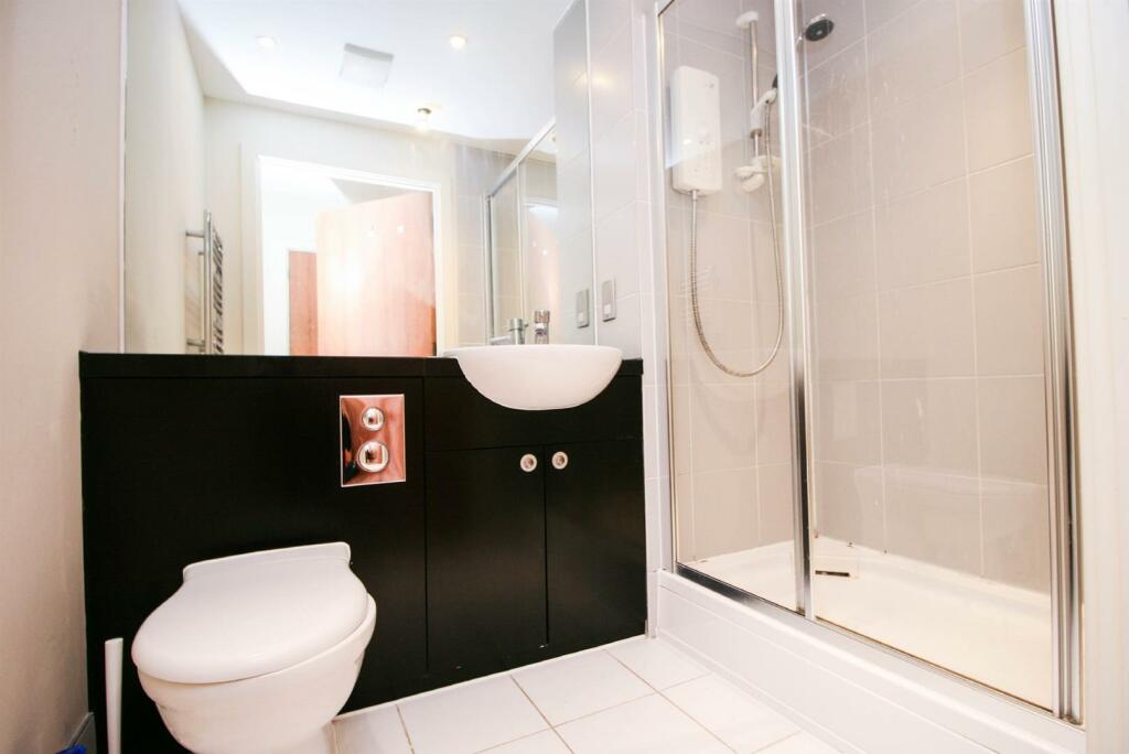 Additional image 4 of Sinope, 58 Sherborne Street