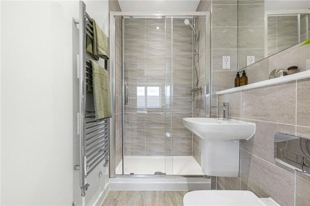 Additional image 7 of Hollyfield Place, Hatfield, Hertfordshire