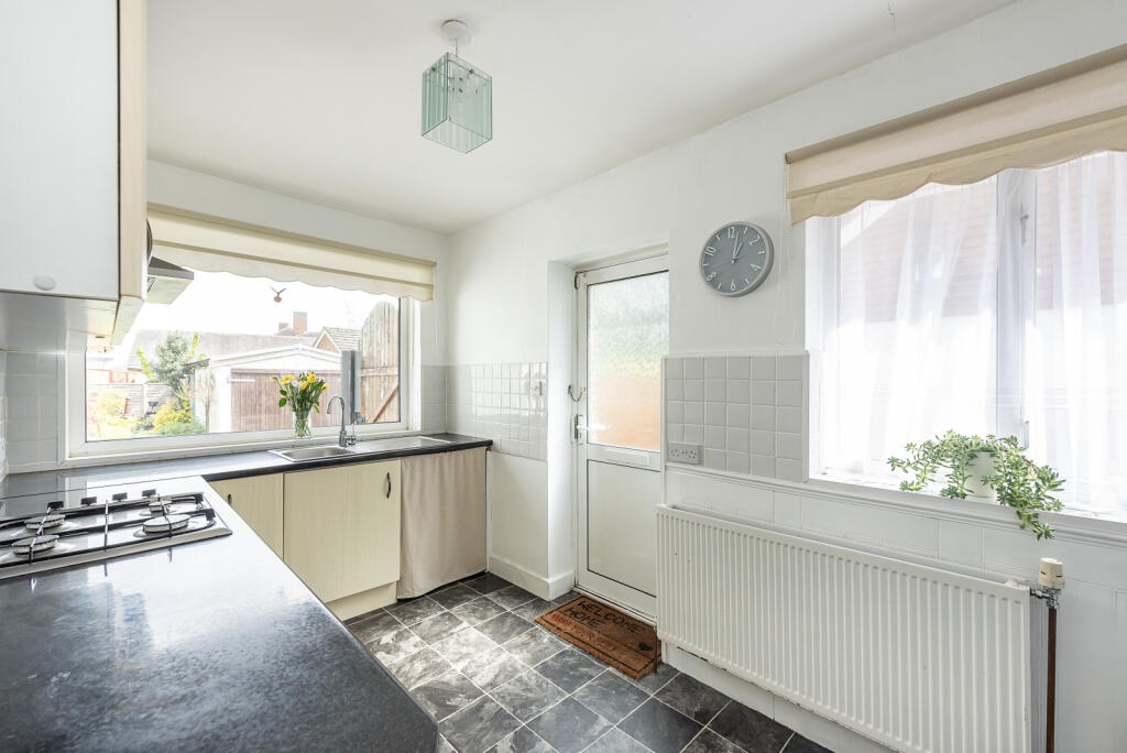 Additional image 7 of Oakwood Drive, St. Albans, Hertfordshire, AL4