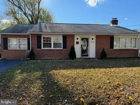 2715 Washington Avenue, Claymont, DE 19703
