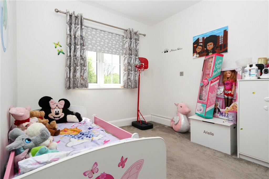 Additional image 6 of Crescent Gardens, St. Albans, Hertfordshire, AL4