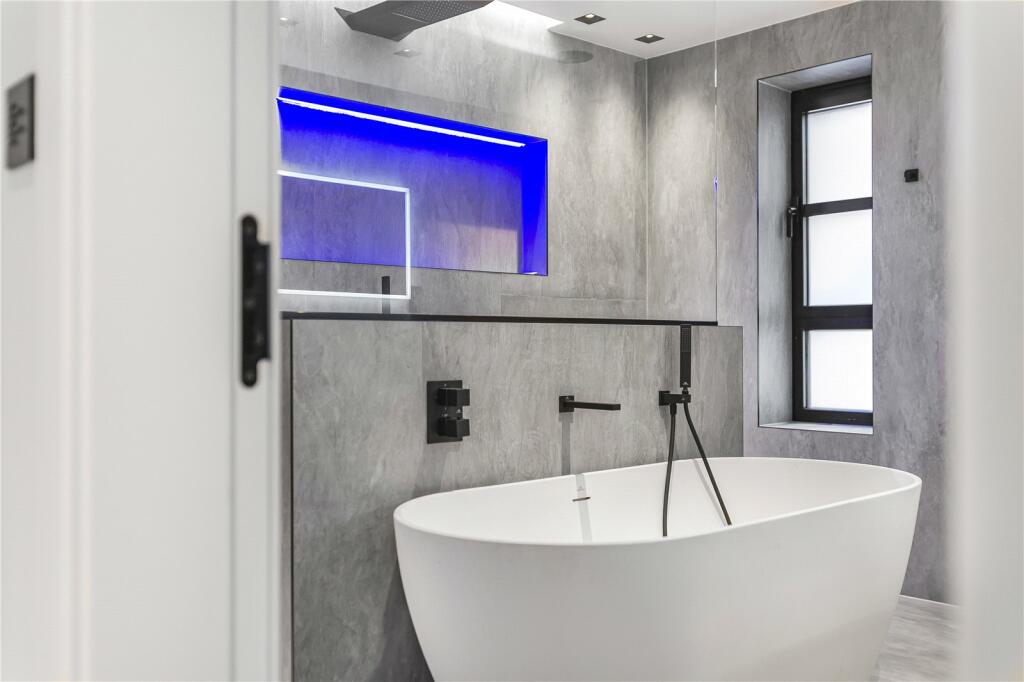 Additional image 36 of Brookmans Avenue, Brookmans Park, Hertfordshire, AL9