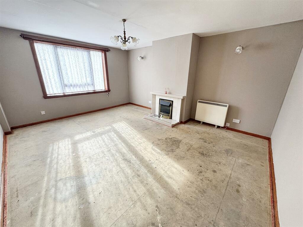 Additional image 18 of 7 Chapel Court, Dufftown