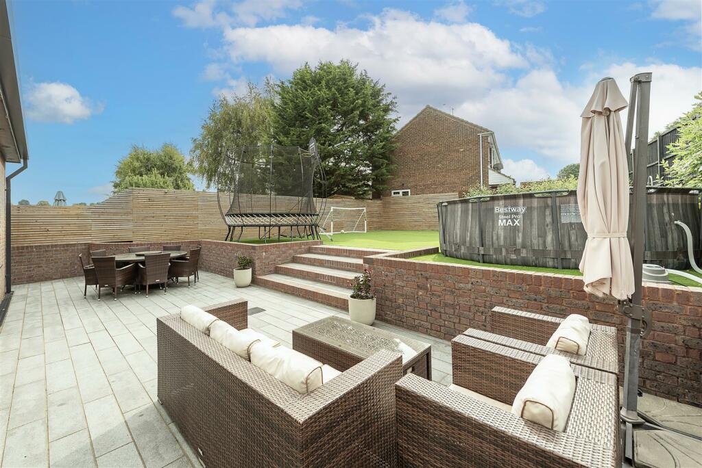 Additional image 10 of Ox Lane, Harpenden