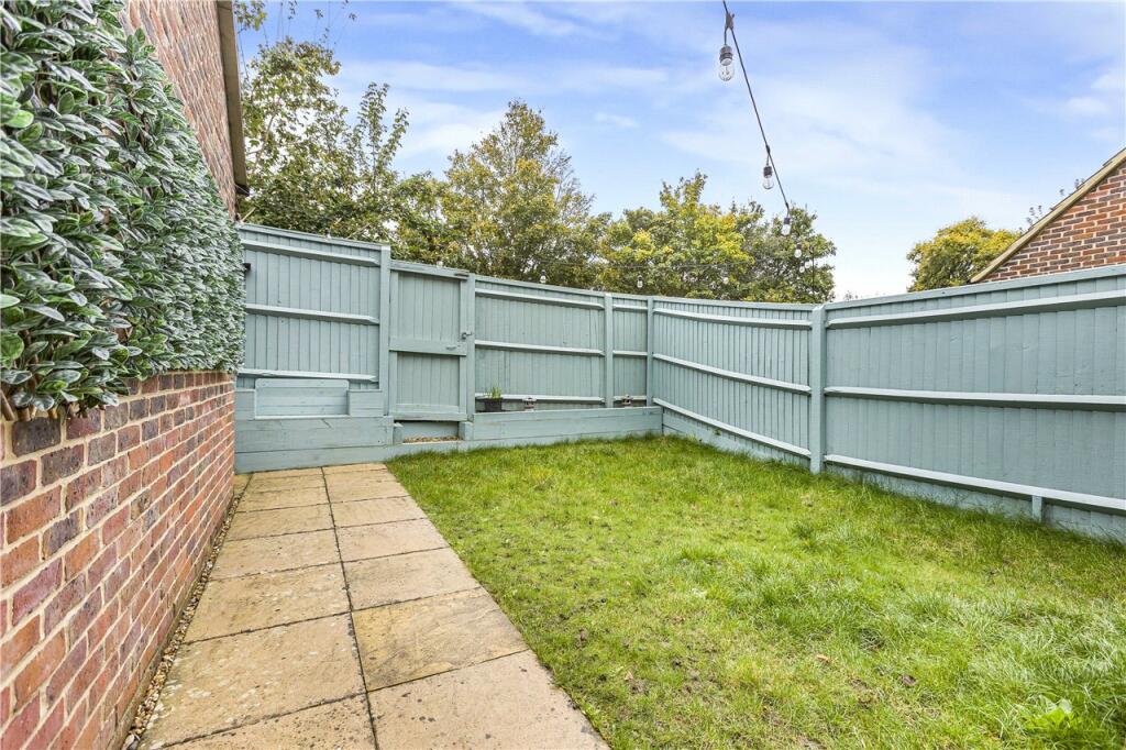 Additional image 23 of De Soissons Close, Welwyn Garden City, Hertfordshire, AL8