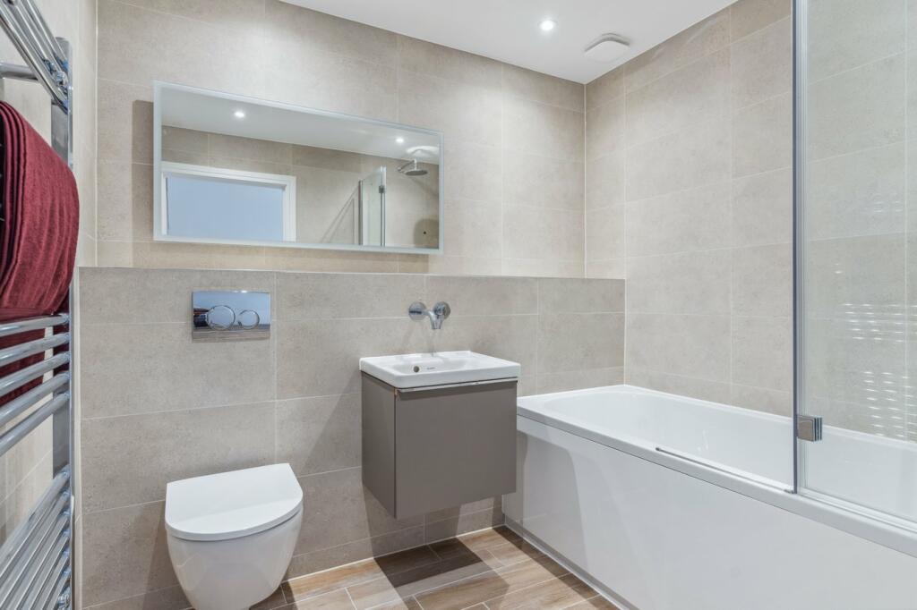 Additional image 16 of Vaughan Road, Harpenden, AL5