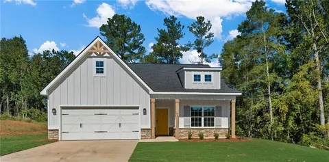 Primary image of 1966 Grant Avenue, Opelika, AL 36804