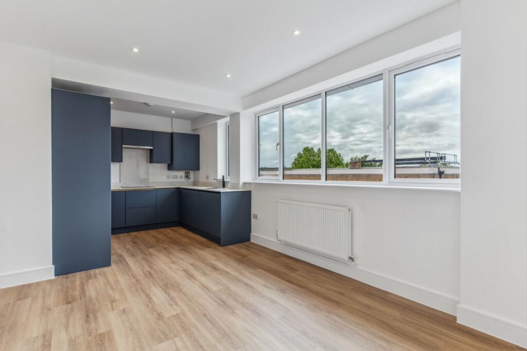 Additional image 12 of Vaughan Road, Harpenden, AL5