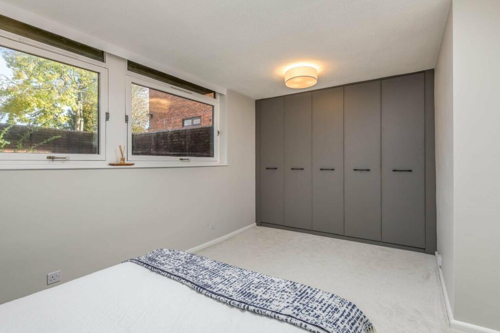 Additional image 12 of Potential to convert to a two bedroom apartment