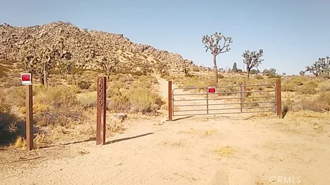 40000 140th Street E, Palmdale, CA 93591