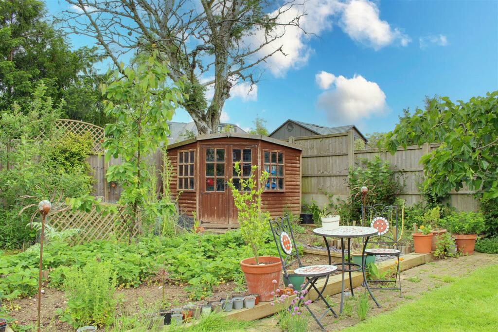 Additional image 22 of Moffats Lane, Brookmans Park,