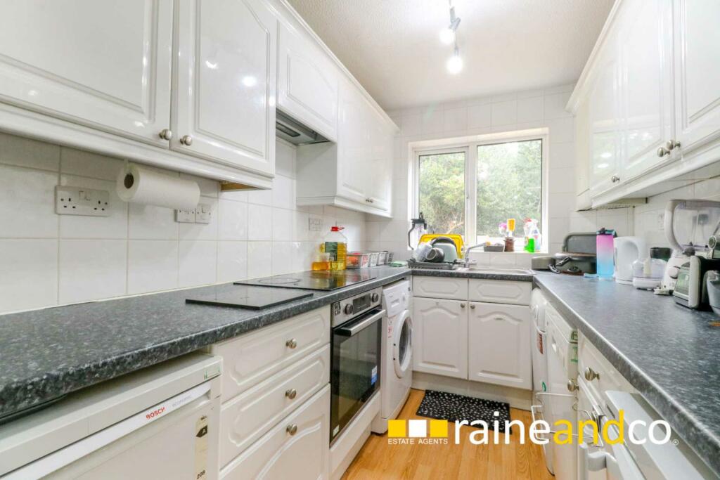 Additional image 9 of Lane End Hatfield