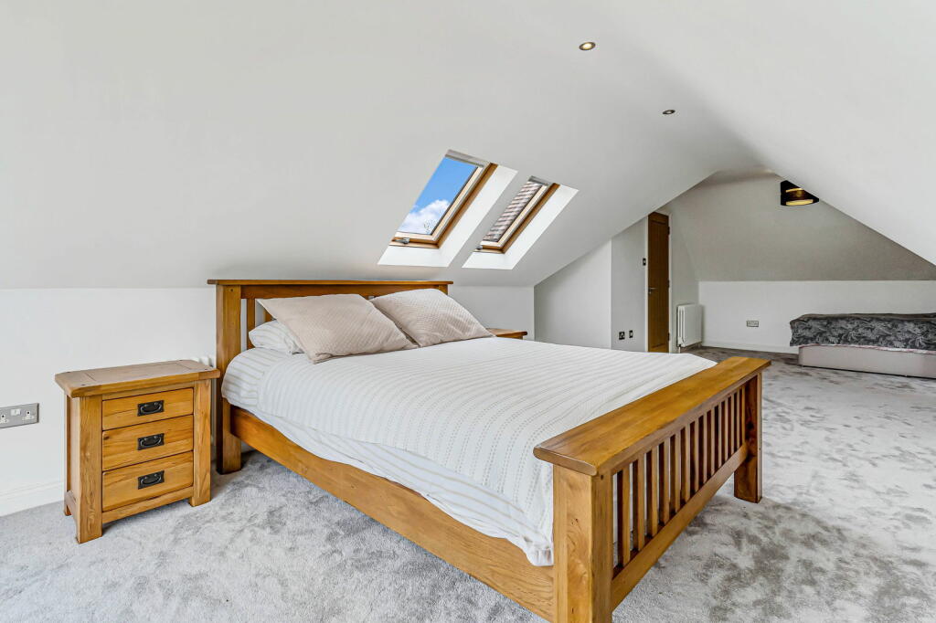 Additional image 33 of Reynards Road, Welwyn, AL6