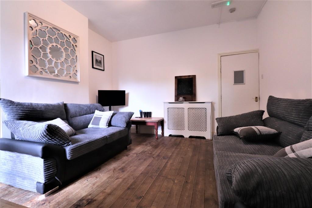 Harold Road, Birmingham, B16 - ALL BILLS INCLUDED!