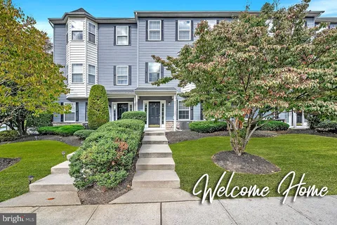 4 Turtle Court, Delanco, NJ 08075