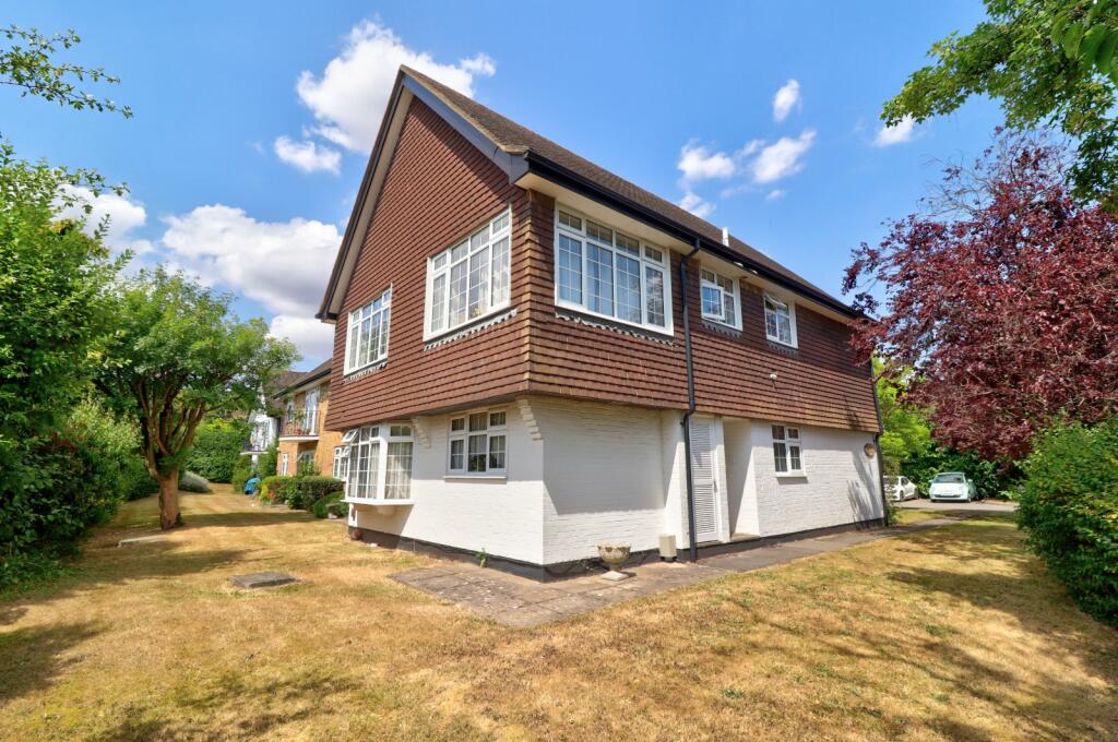 Eskdale Lodge, Lexham Gardens, Amersham, HP6