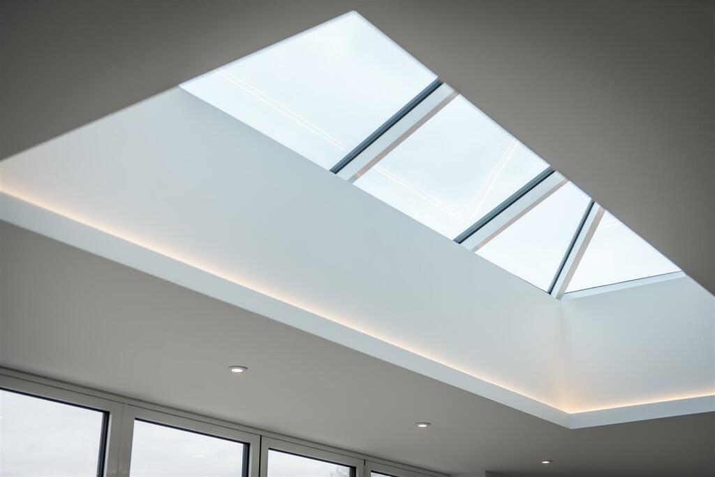 Additional image 54 of Sandridgebury Lane, St. Albans