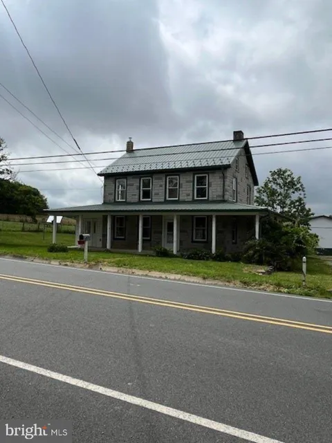 572 Old Rte 22, Lenhartsville, PA 19534