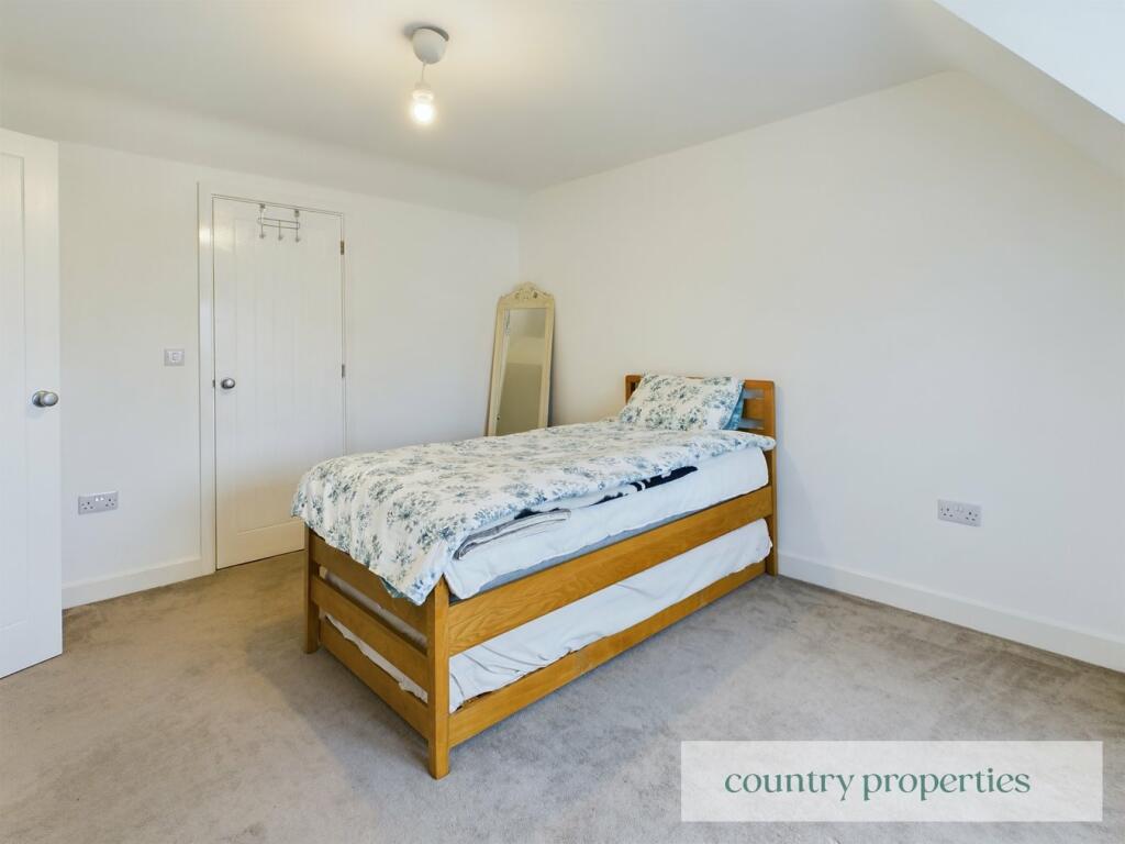 Additional image 16 of Appletree Way, Welwyn Garden City, AL7