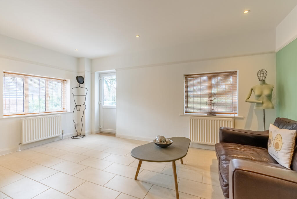 Additional image 12 of Watling Street, Park Street, St. Albans, Hertfordshire, AL2