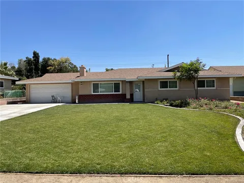 22261 Franklin Street, Grand Terrace, CA 92313
