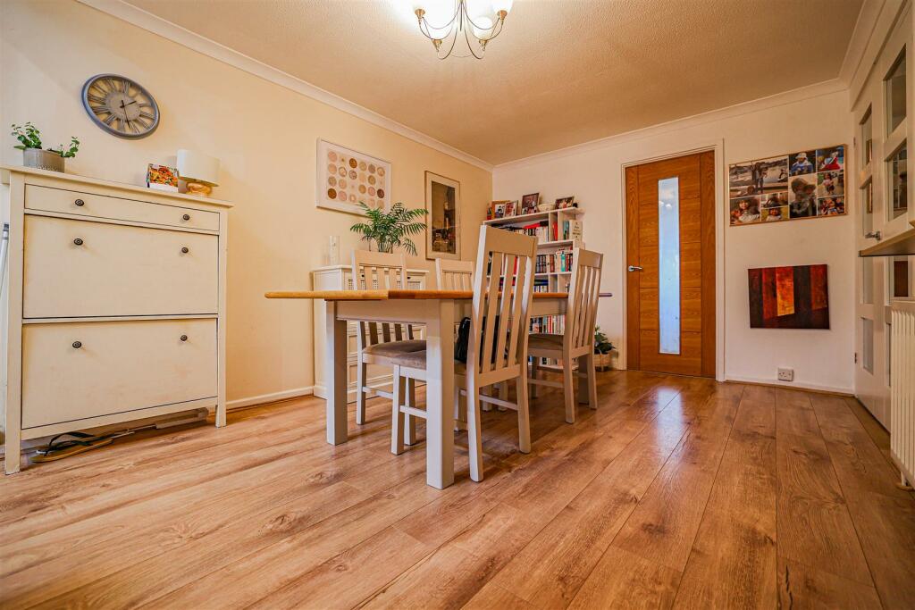 Additional image 10 of Broadstone Road, Harpenden, AL5