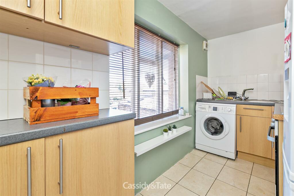 Additional image 10 of High Street, Markyate