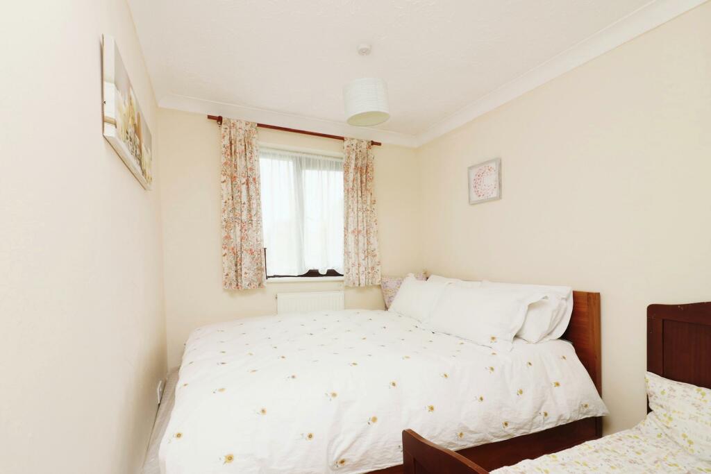 Additional image 5 of Duncan Close, Welwyn Garden City, Herts, AL7