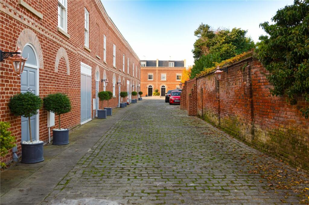 Additional image 13 of Bowgate Mews, St. Peters Close, St. Albans, Hertfordshire