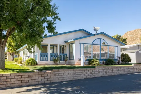 32600 Highway 74 Space 148, Hemet, CA 92545