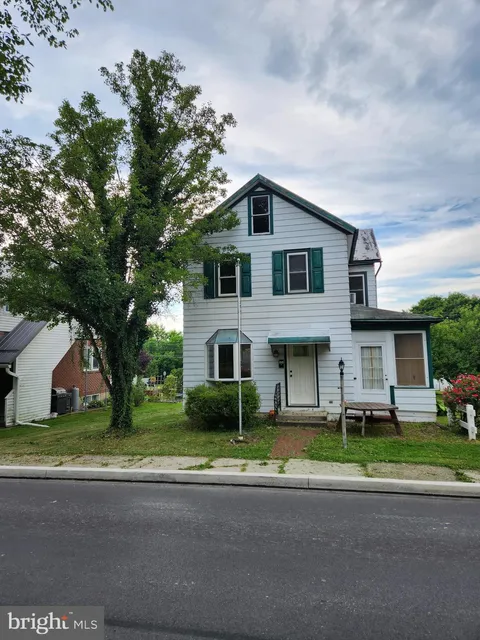 Property image - 222 Maple Street, Mifflinburg, PA 17844
