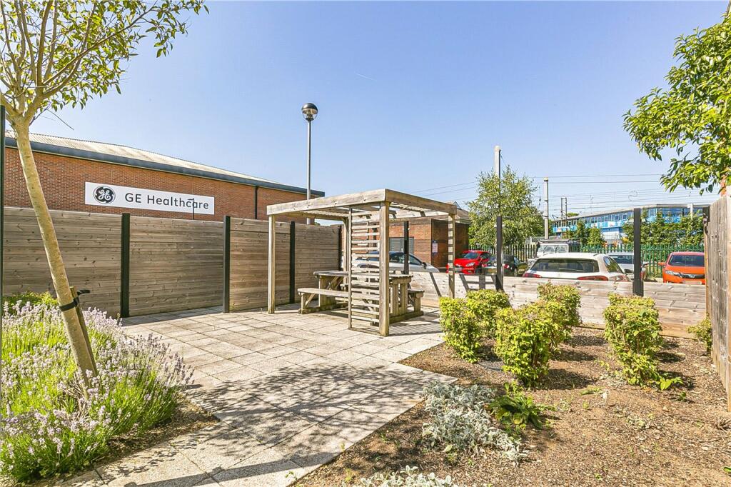 Additional image 12 of Great North Road, Hatfield, Hertfordshire, AL9