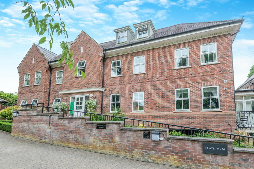 Additional image 13 of Wendover Lodge, Church Street, WELWYN, AL6