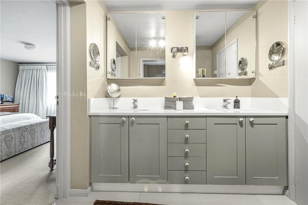 Additional image 15 of Tewin Close, Tewin, Welwyn, AL6