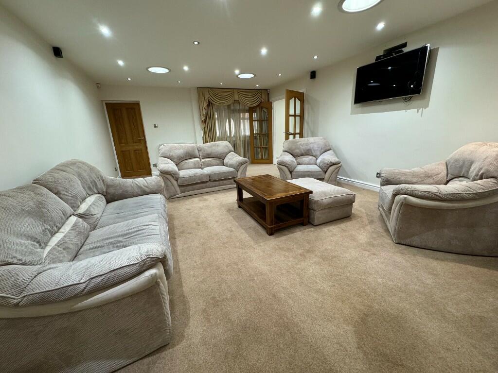 Additional image 9 of Antringham Gardens, Birmingham, B15