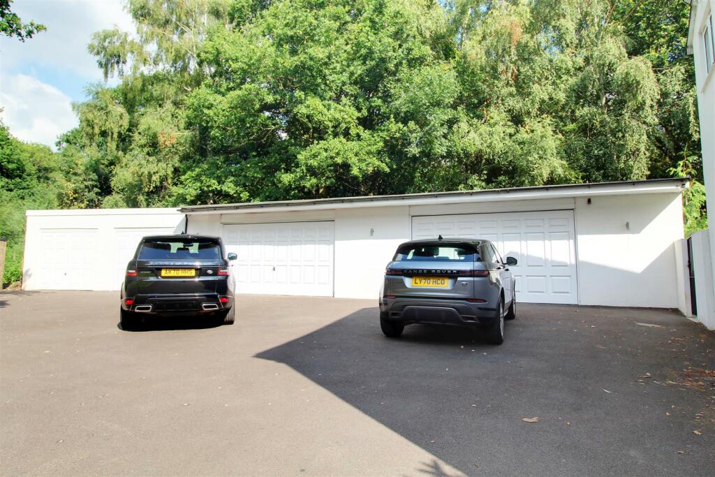 Additional image 46 of Dixons Hill Close, North Mymms